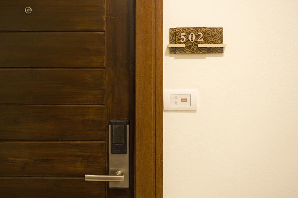 Wiz Hotel Pattaya Room photo
