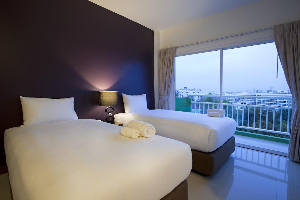 Wiz Hotel Pattaya Room photo