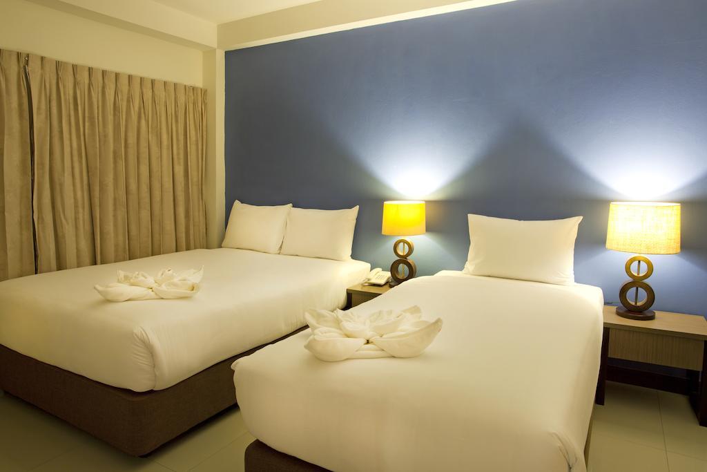 Wiz Hotel Pattaya Room photo