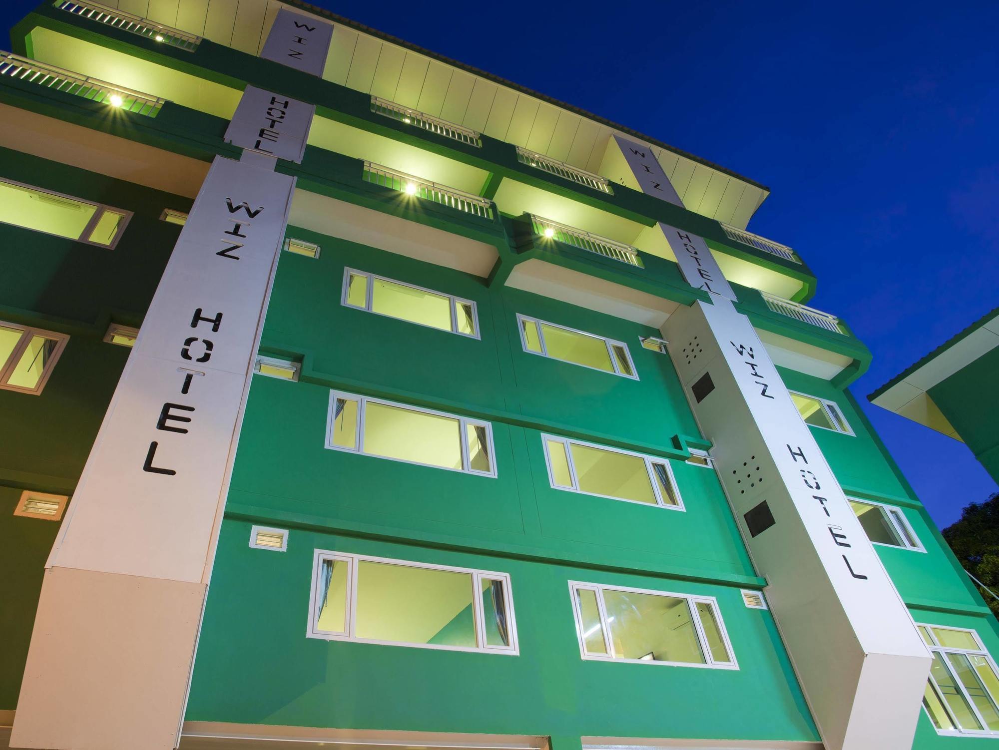 Wiz Hotel Pattaya Exterior photo